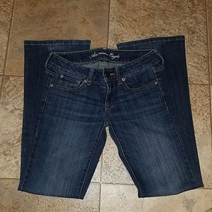 American Eagle Favorite Boyfriend jeans